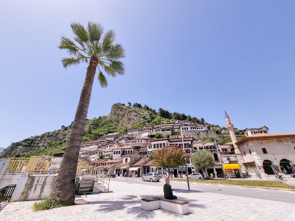 cel mai frumos oraș din Albania